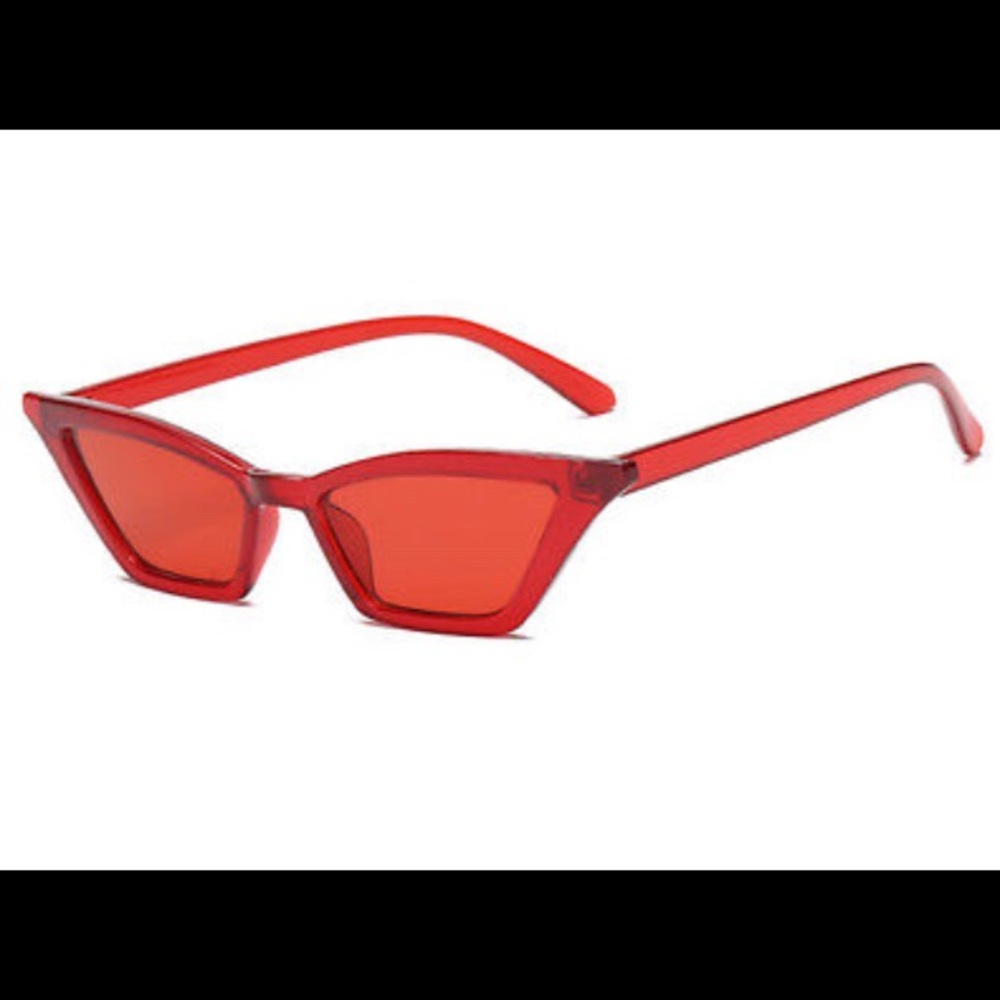 Vintage cat eye sunglasses